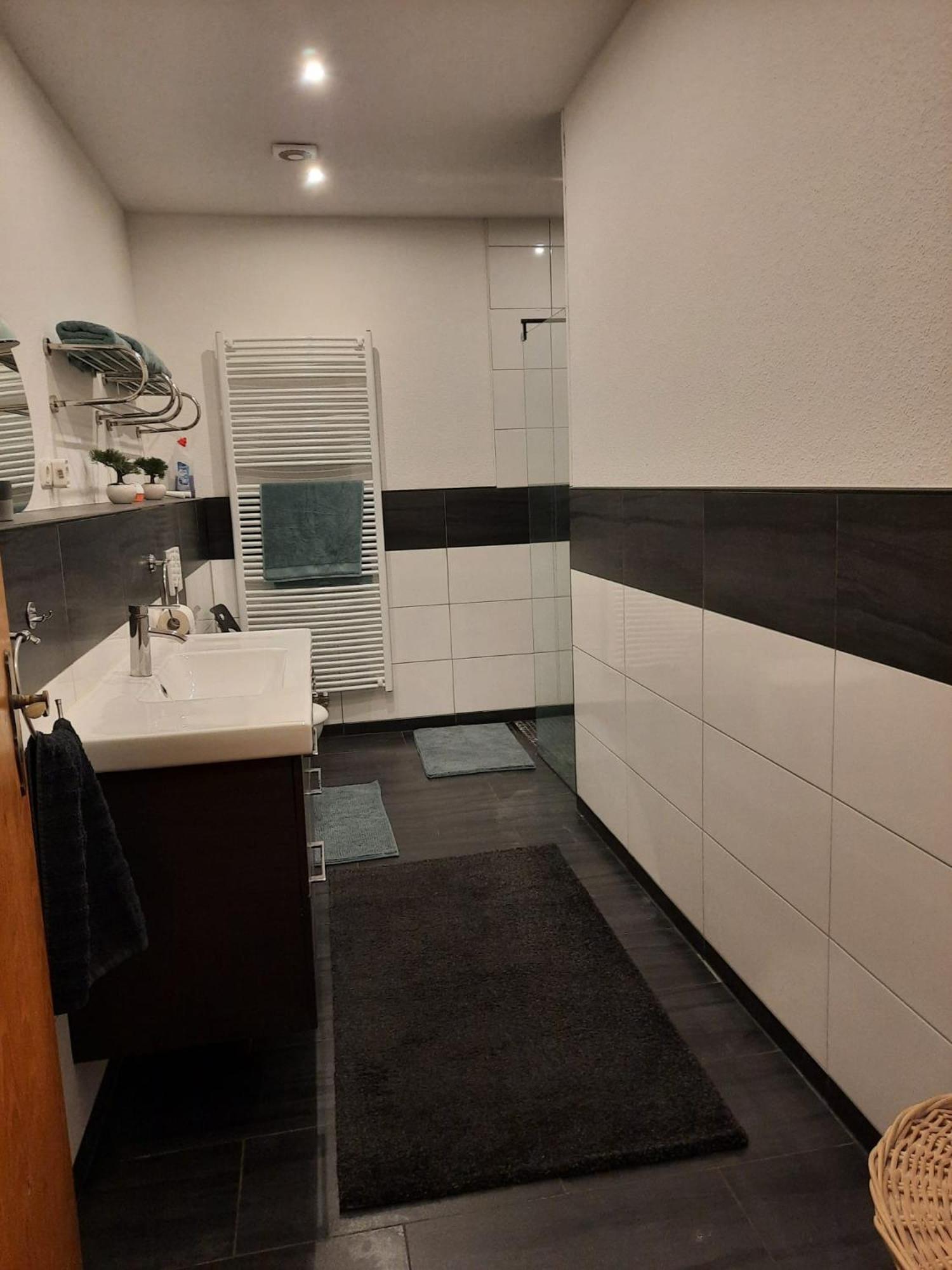 Ferienwohnung Mittelpunkt Schortens Exterior foto
